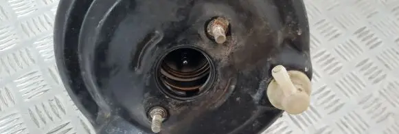 Nissan Terrano Brake booster
