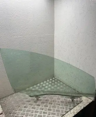 Nissan Murano Z51 Front door window glass four-door 