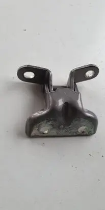 Hyundai Kona I Rear door upper hinge