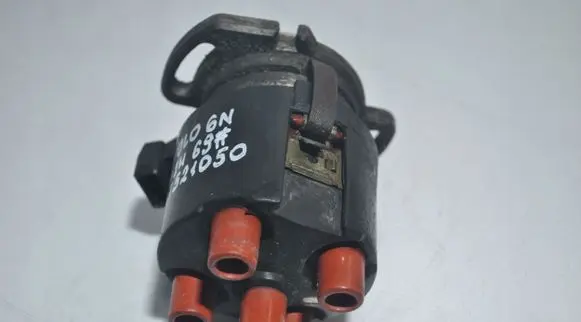 Volkswagen Polo III 6N 6N2 6NF Spark distributor 0237521050