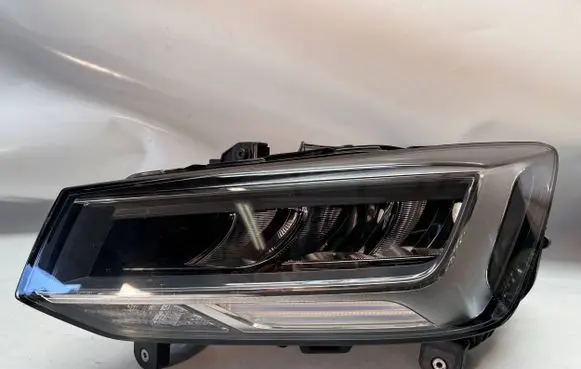 Audi A1 Headlight/headlamp 81A941011