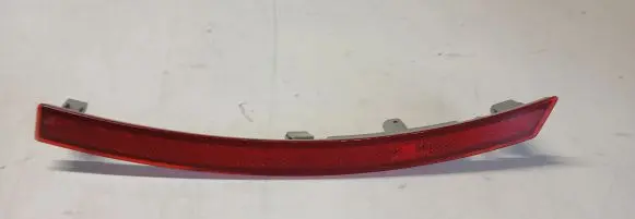 Chevrolet Corvette C7 Third/center stoplight 23210929