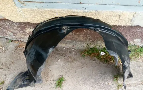 Suzuki SX4 Front wheel arch liner splash guards 7232179J0