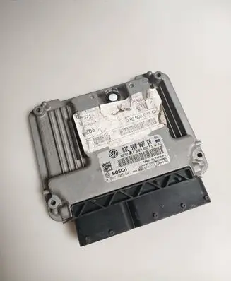 Volkswagen Sharan Engine control unit/module 03C906027CH 0261S06641 0261S06647