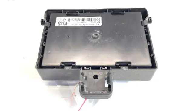 Renault Clio III Other control units/modules 8200343732