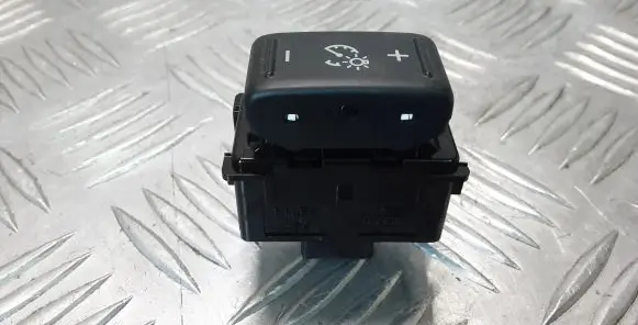 Nissan Navara D23 Panel lighting control switch 