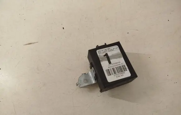 Toyota Yaris Door control unit/module 897410D030