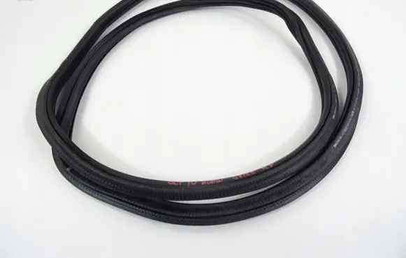 Skoda Octavia Mk4 Front door rubber seal 5E5E3867365