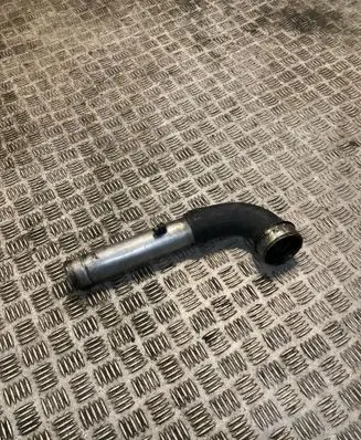 Intercooler hose/pipe