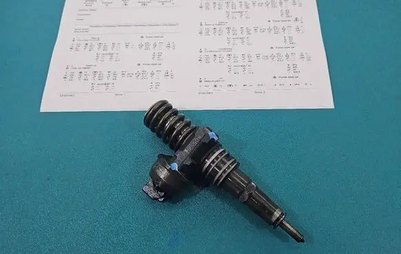 Skoda Superb B5 (3U) Fuel injector 0414720214 IMPRK1540557