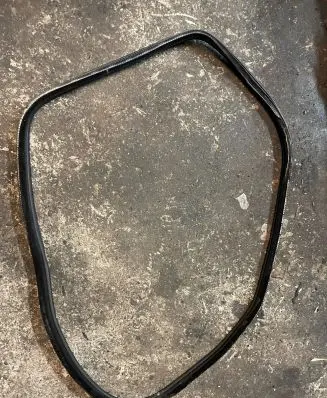 BMW 4 F36 Gran coupe Rear door rubber seal (on body) 