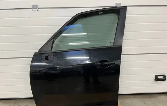 Opel Zafira C Front door 