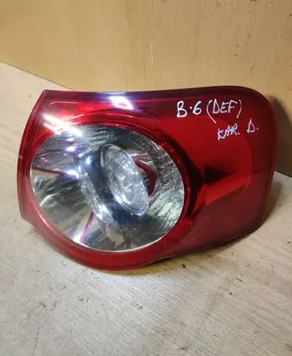 Volkswagen PASSAT B6 Rear/tail lights ZSB3C9945096N