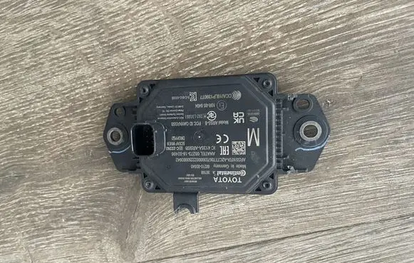 Mazda 2 Other devices 82100D040