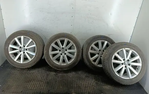 Volkswagen PASSAT B6 R17 alloy rim 3C0601025J