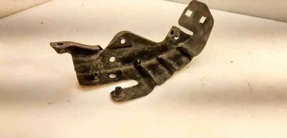 Mercedes-Benz CLS C219 Horn signal holder/bracket 
