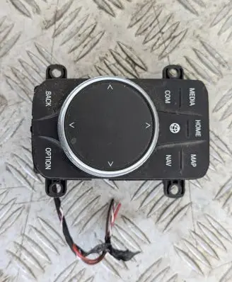 BMW 1 F40 On-board computer control switch 5A371A9
