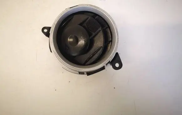 Ford Fiesta Dash center air vent grill 