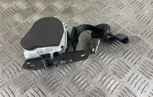 Jeep Cherokee Third row seat belt P68C26DX9AE