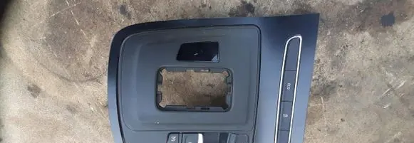 Renault Scenic IV - Grand scenic IV Gear shifter surround trim plastic 969352662R