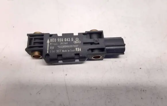 Audi A4 S4 B7 8E 8H Airbag deployment crash/impact sensor 8E0959643B 281104 010438