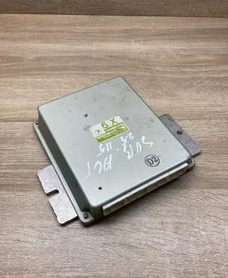 Subaru Legacy Engine control unit/module ECU 22611AH842