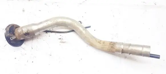 Audi A6 S6 C4 4A Fuel tank filler neck pipe 