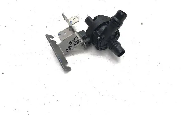 Citroen C5 X Electric auxiliary coolant/water pump 9823813380