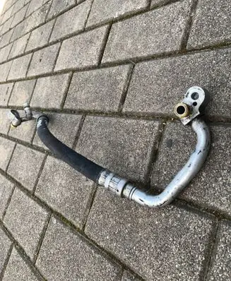 Air conditioning (A/C) pipe/hose