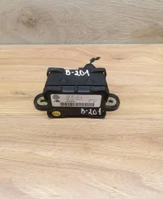Volkswagen Jetta V ESP acceleration yaw rate sensor 1K0907655C 10170103223