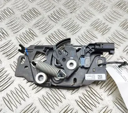 Tesla Model 3 Engine bonnet/hood lock/latch loop/hook 103301100G