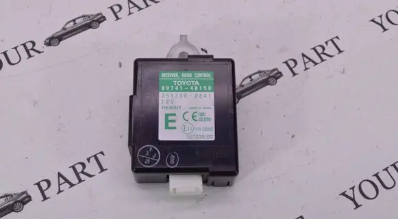 Lexus RX 330 - 350 - 400H Door control unit/module 8974148150