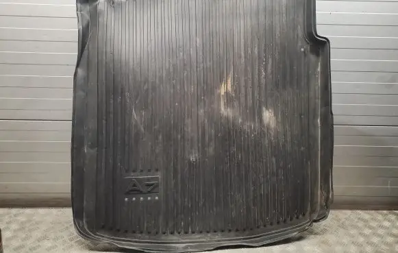 Audi A7 S7 4G Rubber trunk/boot mat liner 4G8061180
