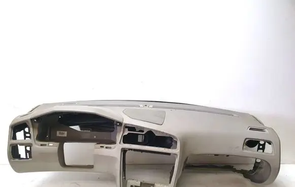 Volvo XC70 Dashboard 
