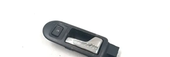 Volkswagen PASSAT B5 Front door interior handle 3B1837114