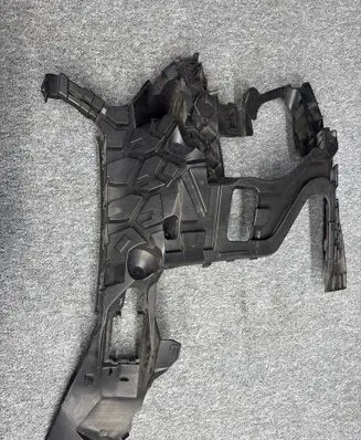 BMW X6 G06 Front bumper mounting bracket 8085666 51118085666 10503420