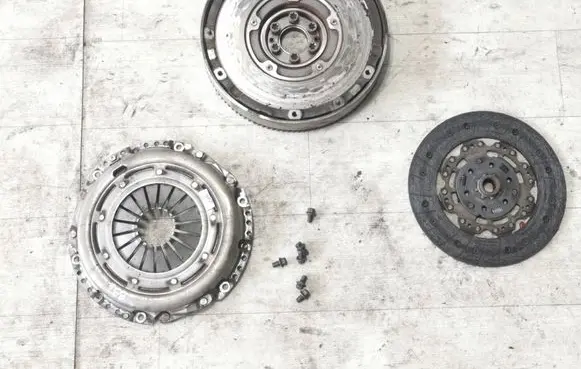 Volvo V40 Clutch set kit Av61cc1301 Av617563cc Av617550cib