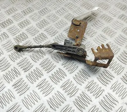 Land Rover Discovery 5 Rear air suspension level height sensor CPLA3D026BA