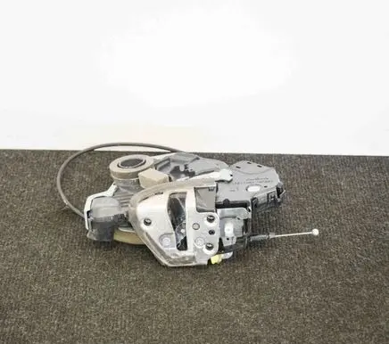 Honda CR-V Coupe door lock (next to the handle) 