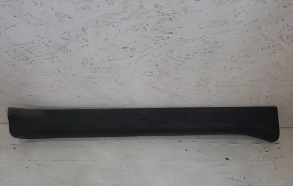 Nissan Juke I F15 Front sill trim cover 769B51KA2A