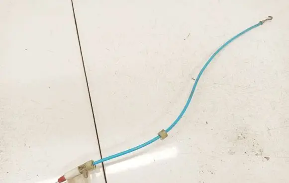 Audi 80 90 S2 B4 Front door cable line