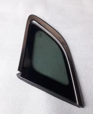 Renault Kadjar Rear side window 833069655R 833066723R 43R004524