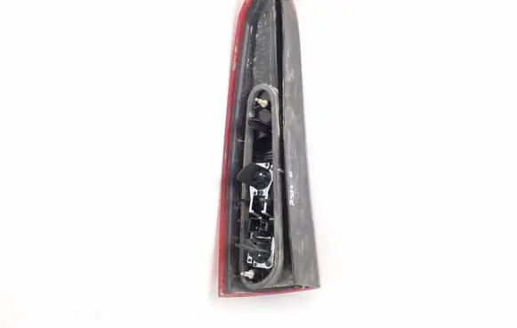 Volvo V70 Rear/tail lights 9154494
