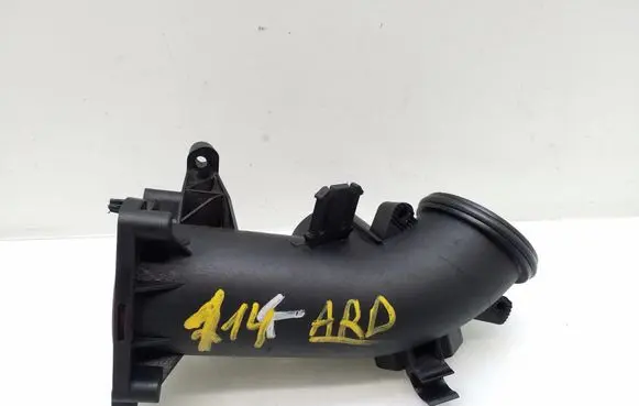 Volkswagen Golf V Air intake hose/pipe 03C145861D