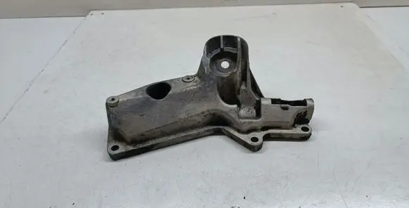 BMW 5 E60 E61 Engine mounting bracket 6763217 22116763217