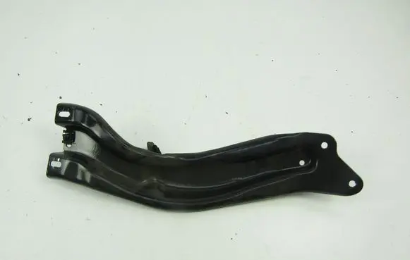 Audi A4 S4 B7 8E 8H Other body part 8E1857320A