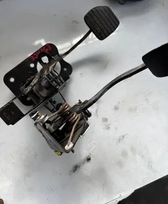 Renault Espace - Grand espace IV Pedal assembly 8200725788