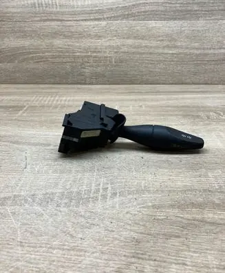Ford Focus Indicator stalk 98AG13335AG