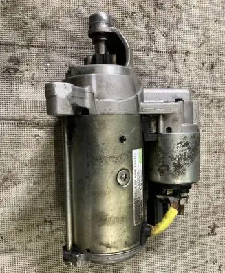 Audi A4 S4 B8 8K Starter motor 059911022 TS22E45