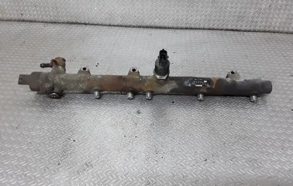 KIA Carens I Fuel main line pipe 3140027001 0445214075